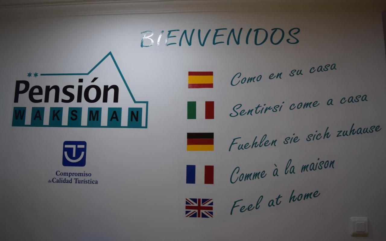 Pension Waksman Valencia Exterior photo
