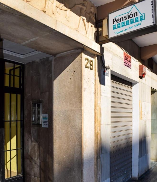 Pension Waksman Valencia Exterior photo